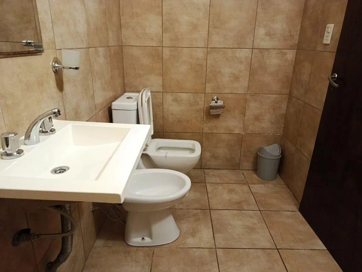 Venta terreno con 4 departamentos en block 4