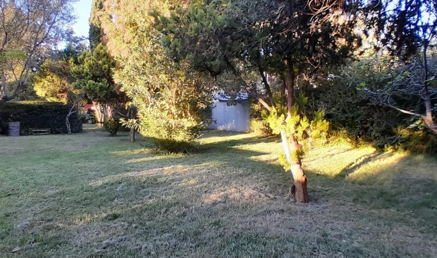 VENTA TERRENO 1400m2 EN BERAZATEGUI SOBRE ASFALTO 8