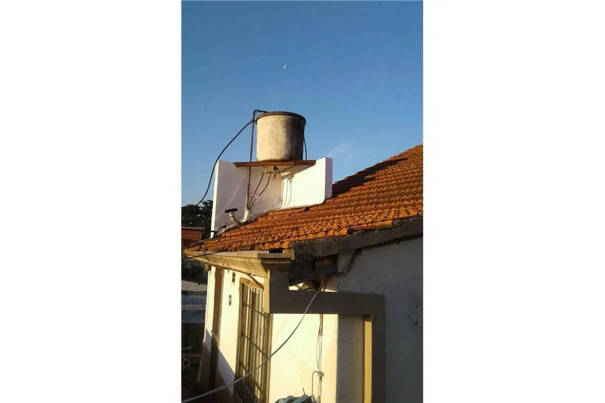 Venta PH 3 ambientes en Bernal con patio terraza 5
