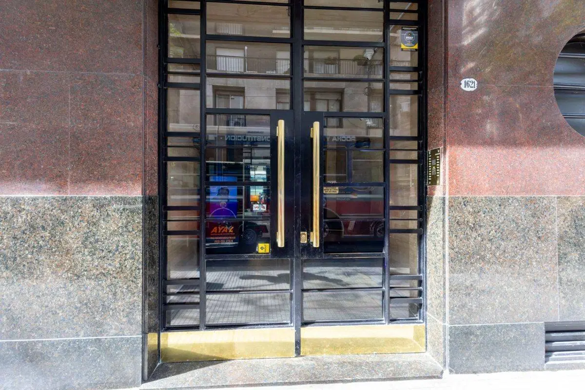 Departamento 4 amb en venta en Recoleta 5