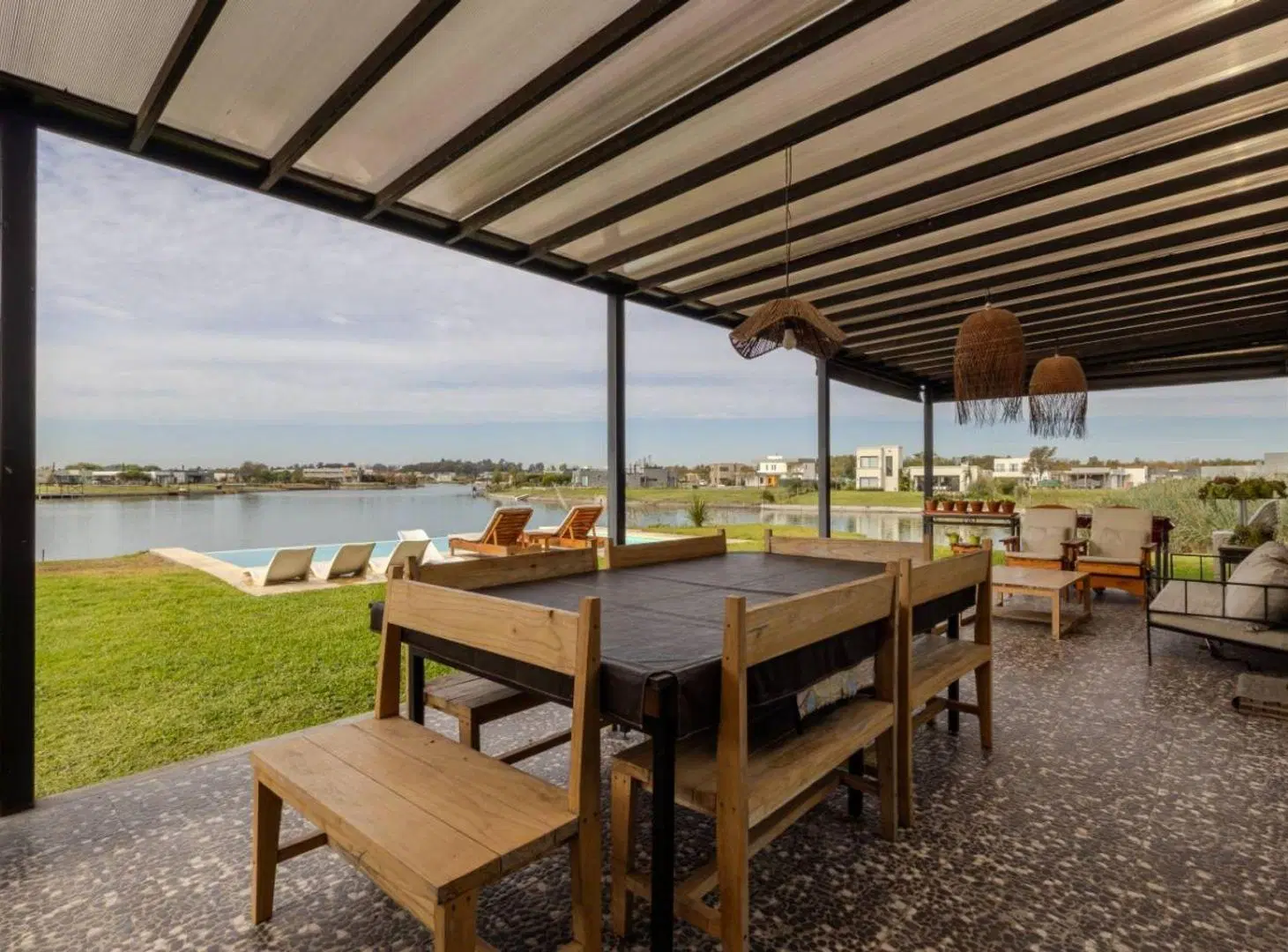 VENTA CASA 5 AMBIENTES SAN SEBASTIAN ESCOBAR 2