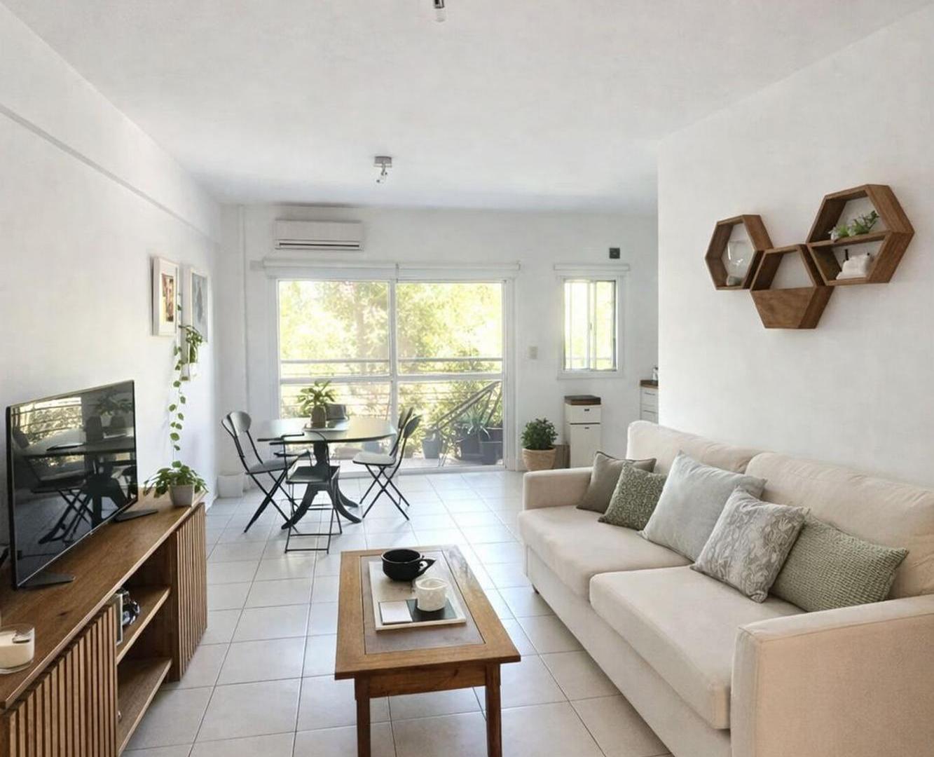Venta Depto 2 Amb cochera + Balcon Victoria