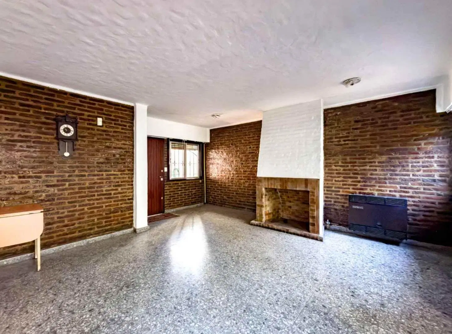 CASA EN VENTA EN BOULOGNE - MUY BUENA UBICACION! 4