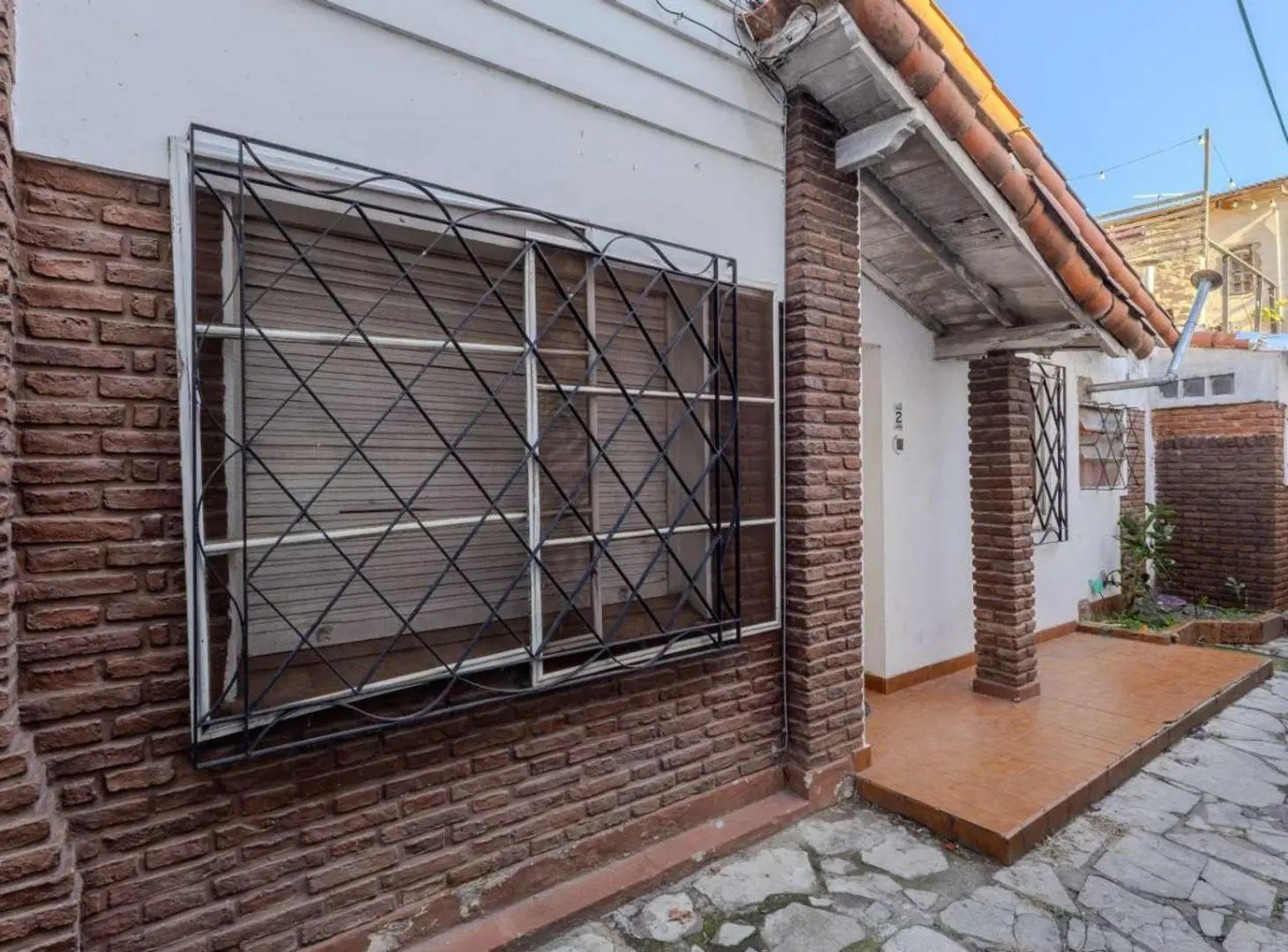 PH 3 AMBIENTES EN ALQUILER SIN EXPENSAS CARAPACHAY 5