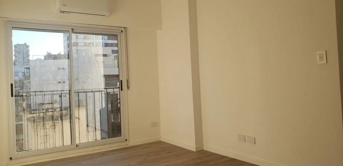 VENTA DEPARTAMENTO 3 AMBIENTES A ESTRENAR LUMINOSO 2