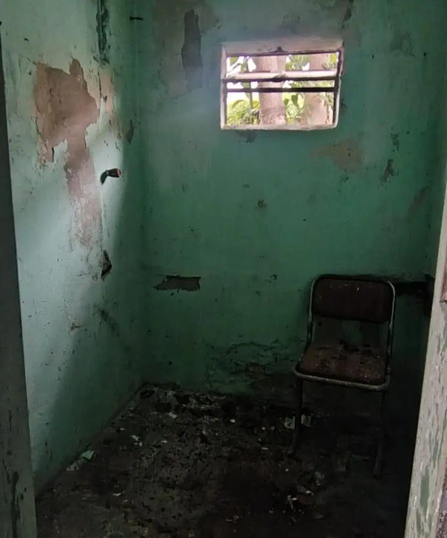 Lote con casa a refaccionar o demoler en Benavidez 3