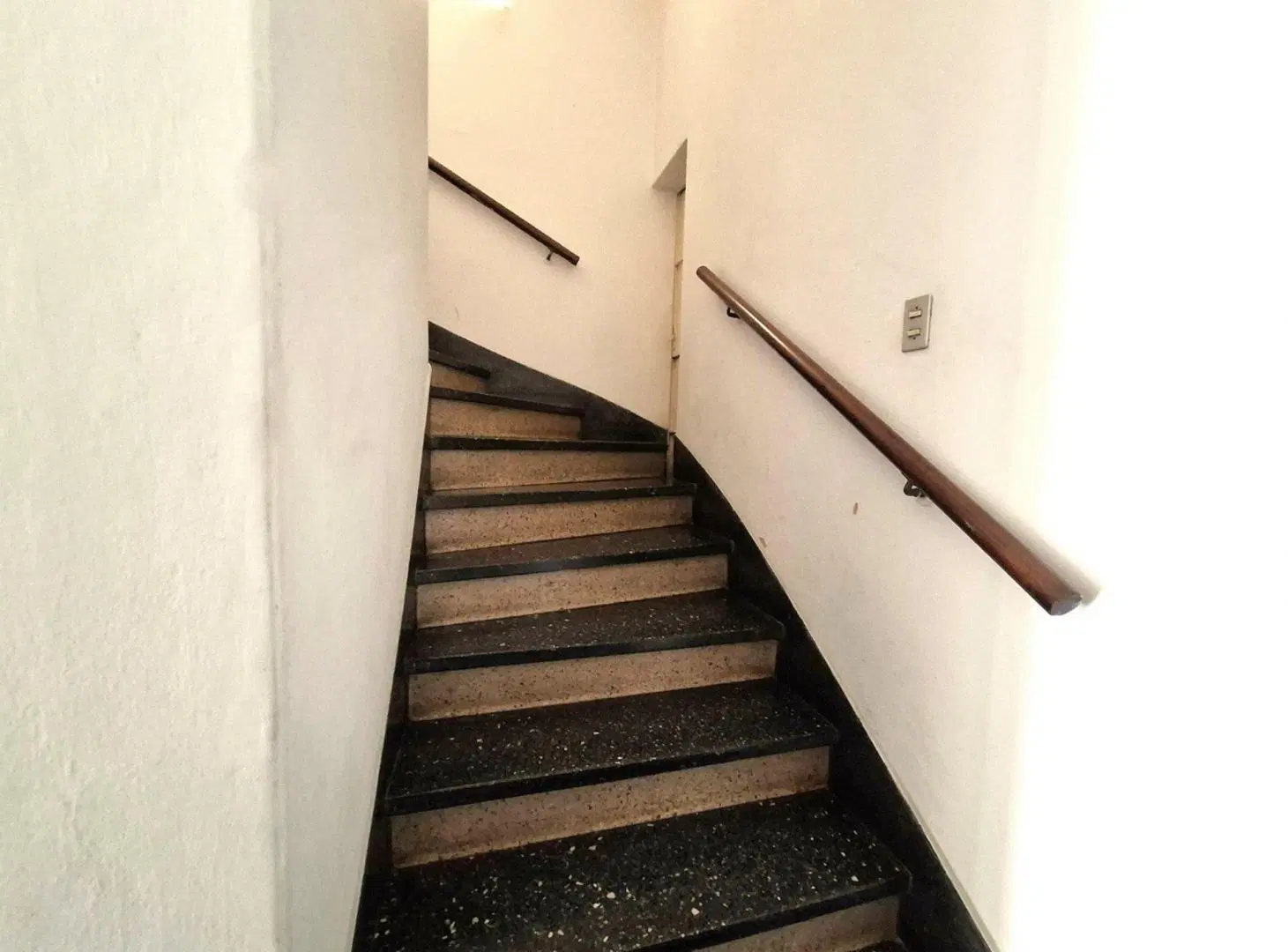 Depto 3 Amb Venta V. Urquiza amplio y bien ubicado 2