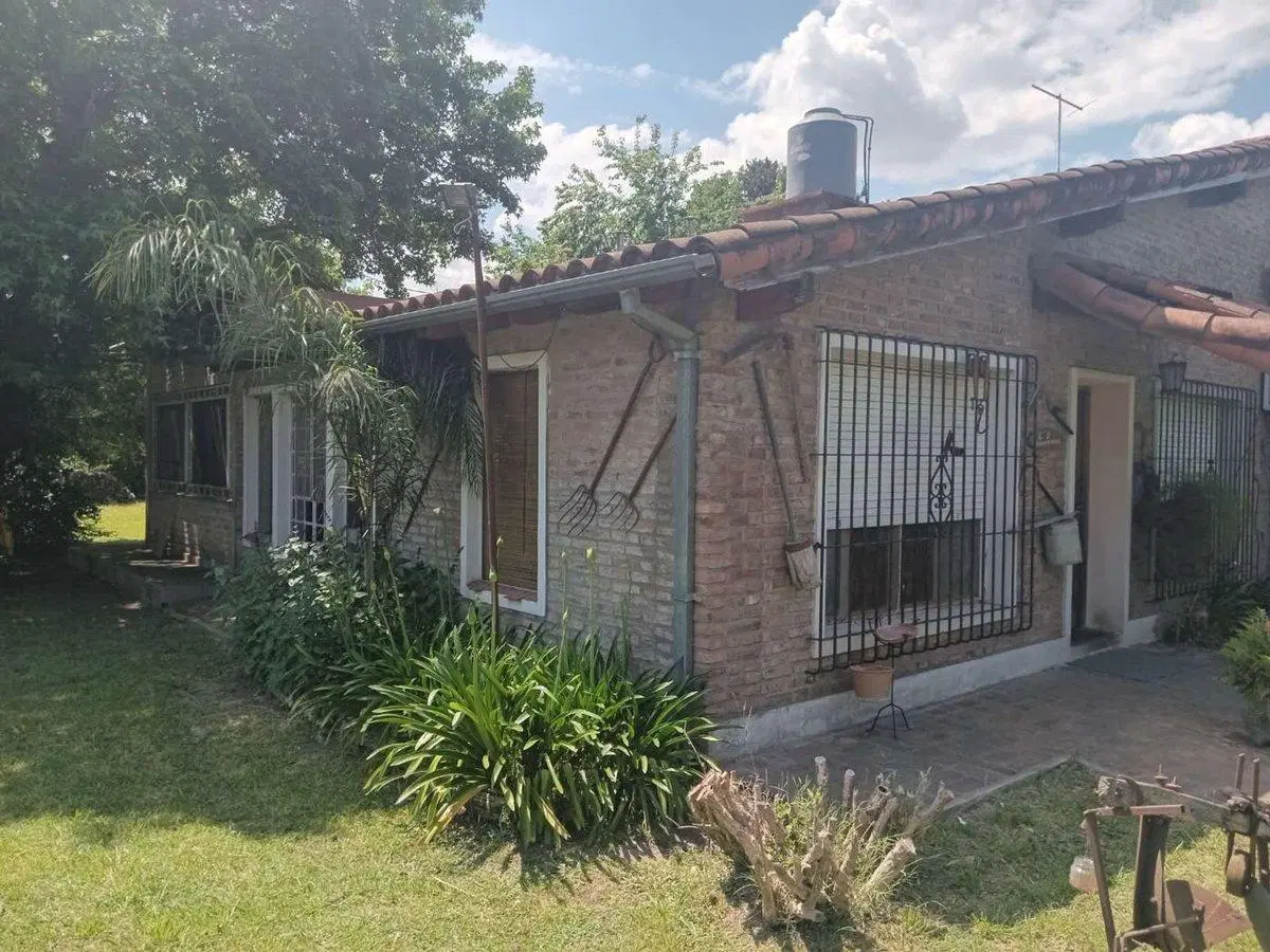 CASA EN VENTA EN TORTUGUITAS 5 AMB C/2 COCHERAS 4