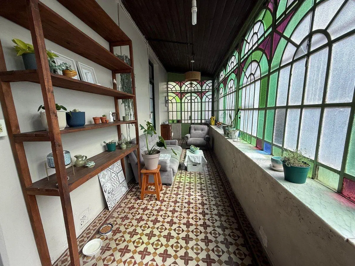 CASA EN VENTA APTA CREDITO 5 AMBIENTES C/PARQUE 4