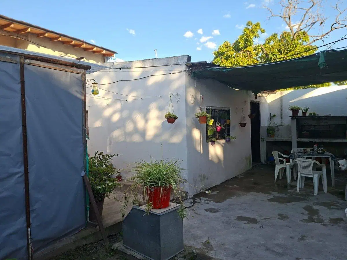 CASA 3 AMB EN VENTA EN W. MORRIS HURLINGHAM 8