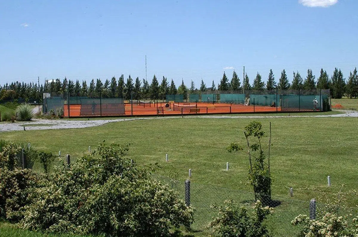 Venta Lote Club de Campo Nacional Gral. Rodriguez 3
