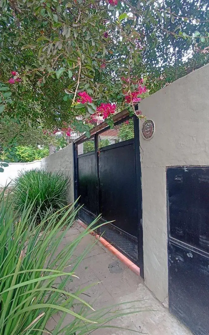CASA 2 AMB VENTA MUNRO CON JARDIN PILETA COCHERA 2