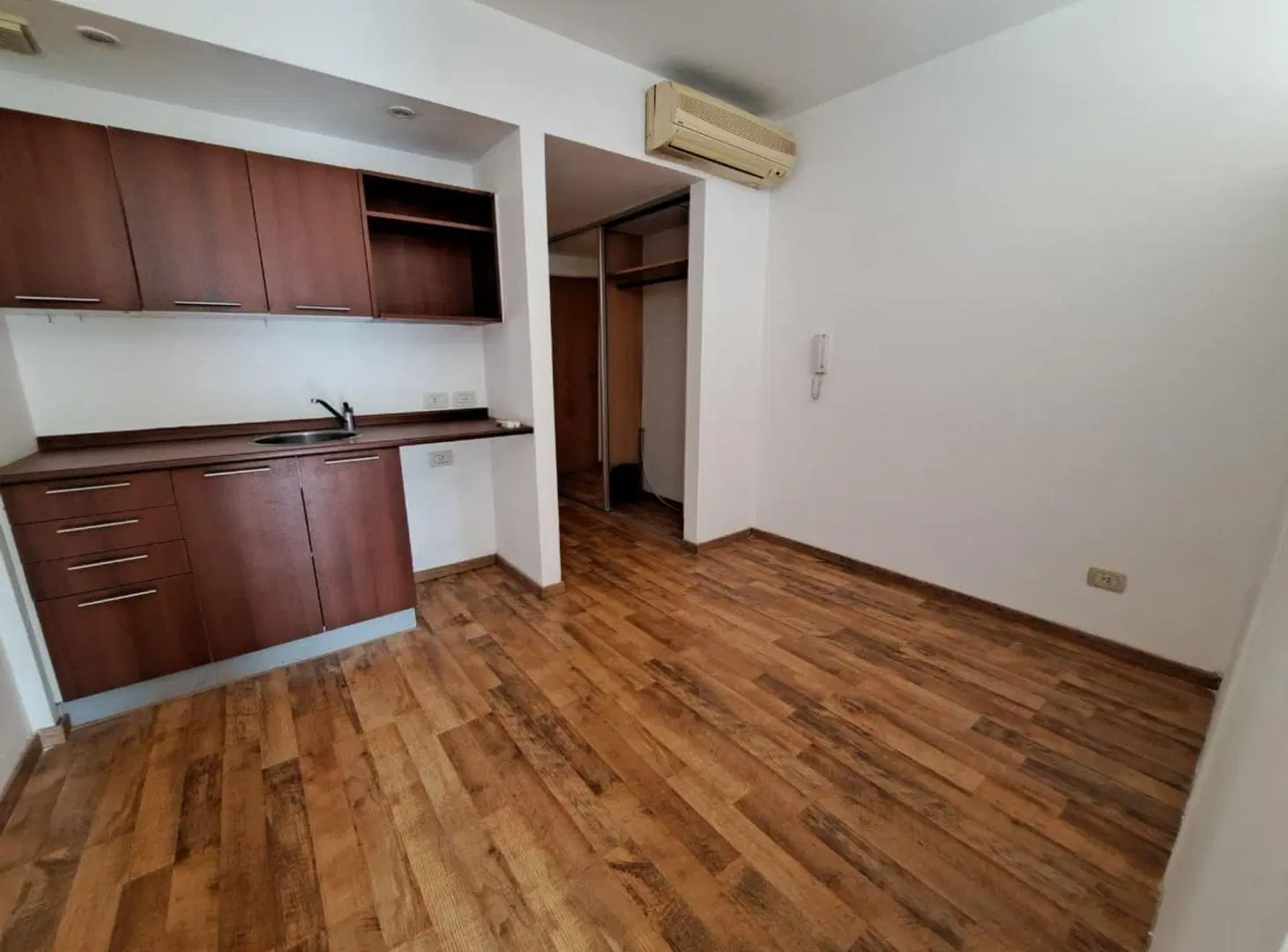 Alquiler anual departamento Concord Pilar 5