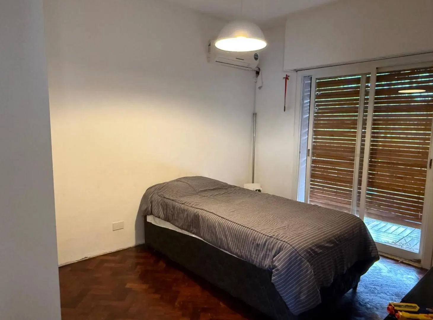 MODERNA CASA 5 AMBIENTES EN MARTÍNEZ + DPTO 8