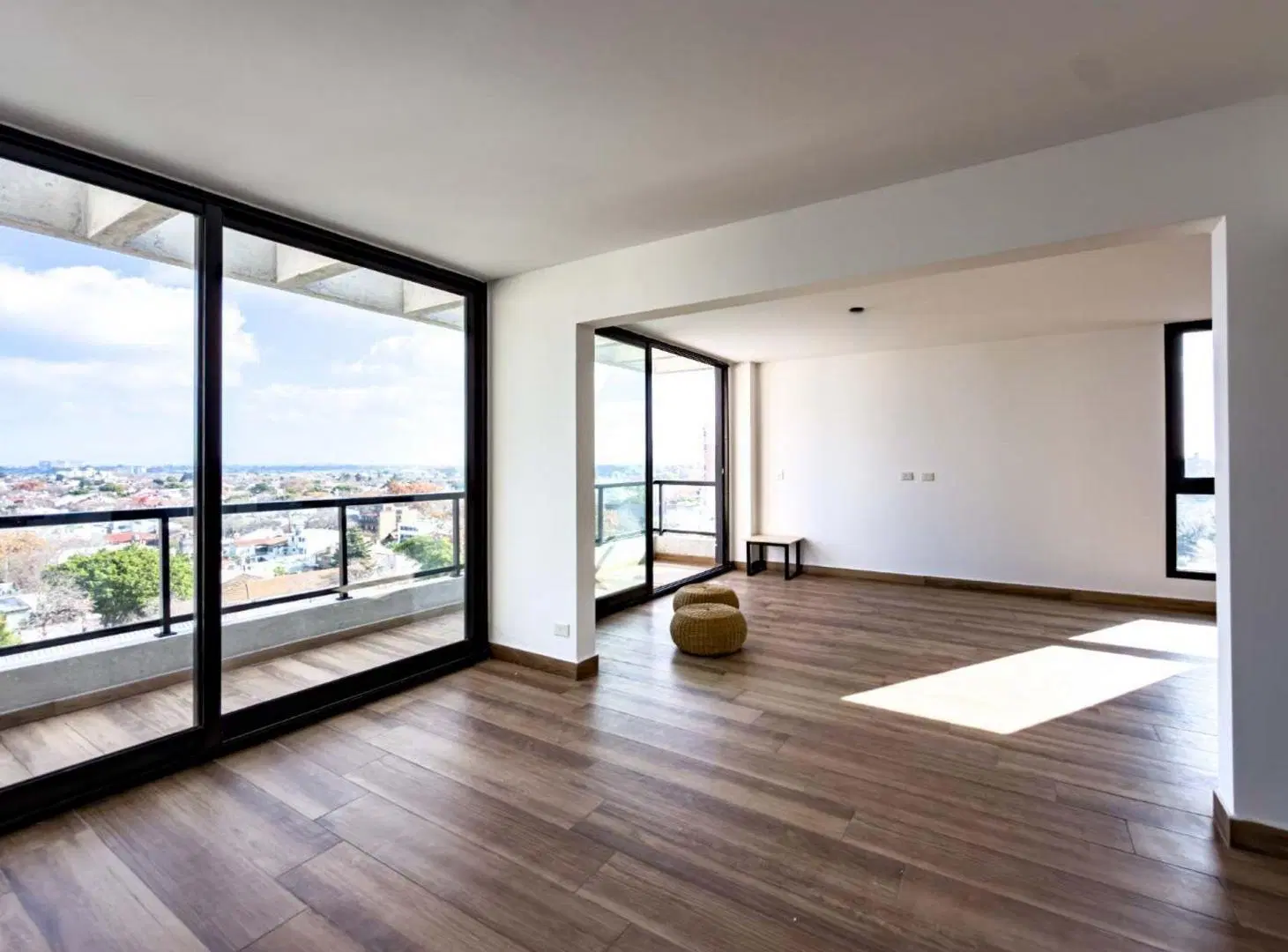 VENTA DEPARTAMENTO 3  AMBIENTES PISO ALTO TERRAZA 2