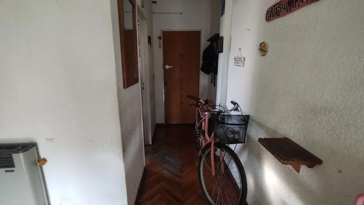 VENTA DEPARTAMENTO DE 2 AMBIENTES EN SAN ISIDRO 3