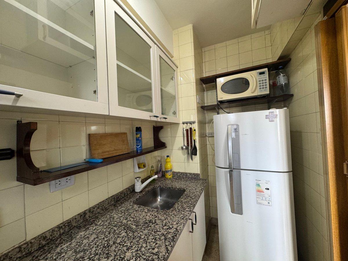 Foto de VENTA MONOAMBIENTE AMOBLADO EN RECOLETA C/BALCON, imagen 4