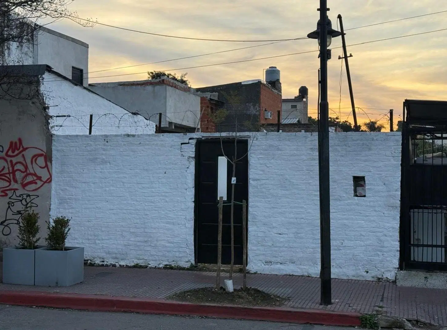 VENTA TERRENO SOBRE AV. AVELLANEDA– VIRREYES 7