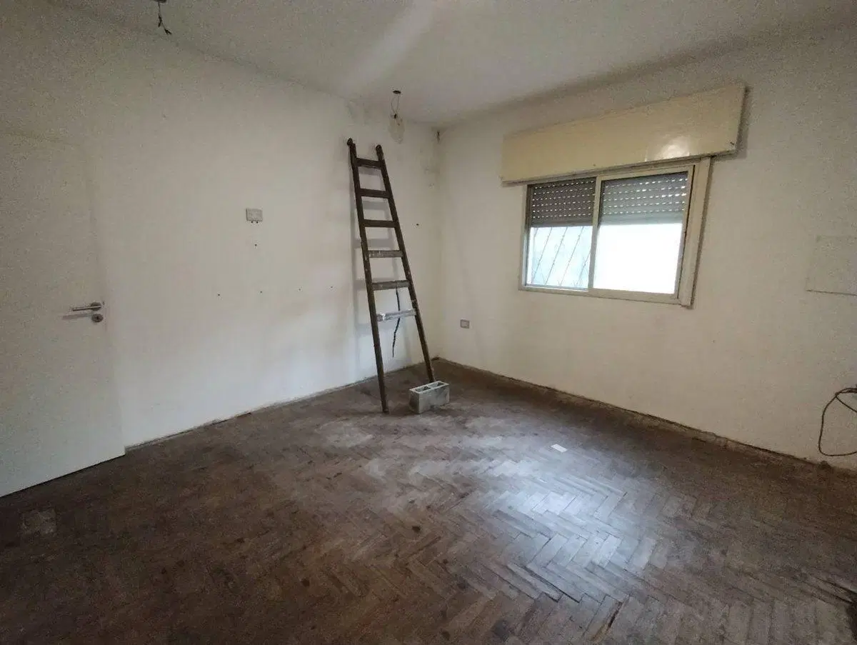 Casa de 4 ambientes a refaccionar 5