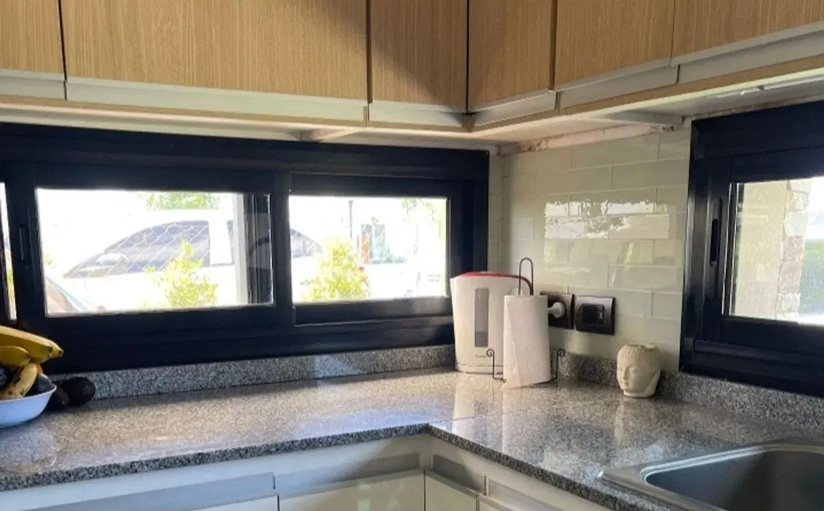 Venta impecable casa Barrio Santa Lucia Pilar 8