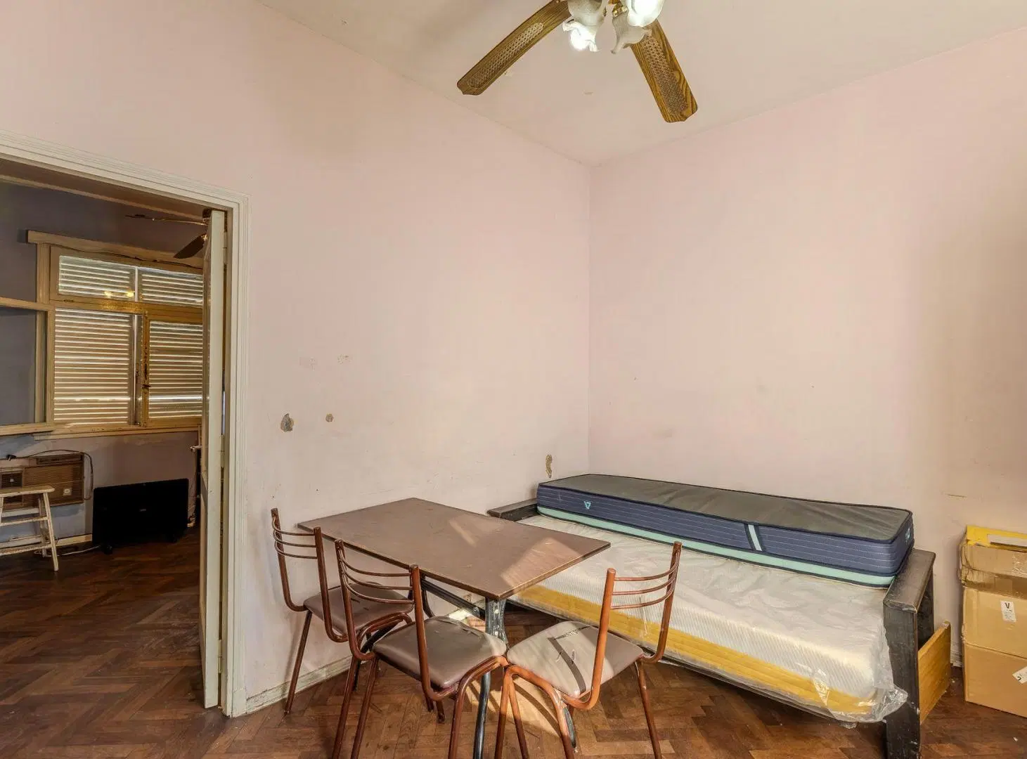 VENTA AMPLIO 2 AMB, a metros UADE, Gran potencial 4