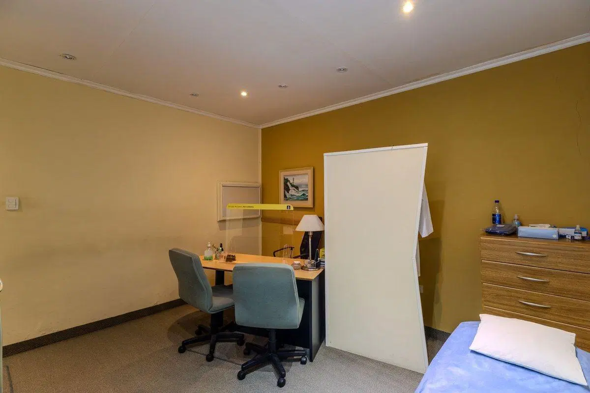 CASA en VENTA en PARQUE CHACABUCO, a RECICLAR 3