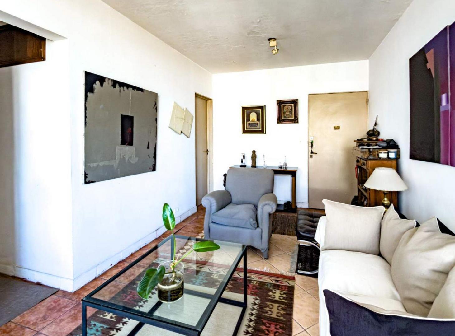Foto de TRES AMBIENTES EN VENTA CON BALCON / PISO ALTO, imagen 4