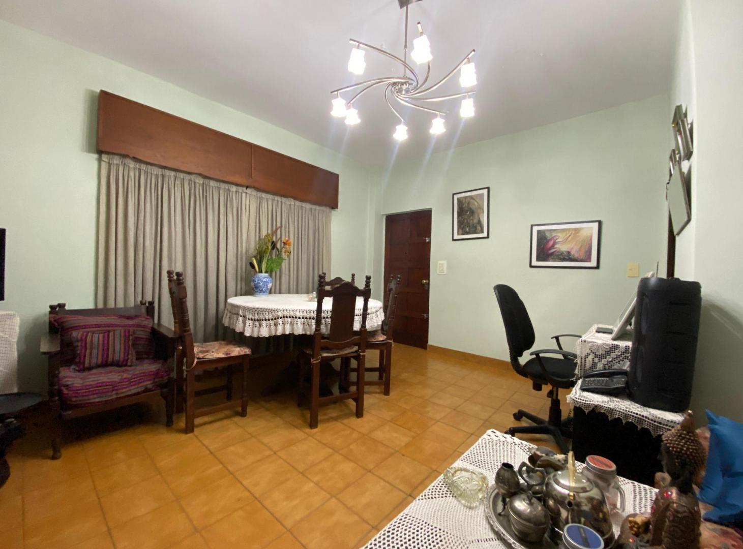 Foto de CASA EN VENTA ITUZAINGO APTA CREDITO, imagen 2