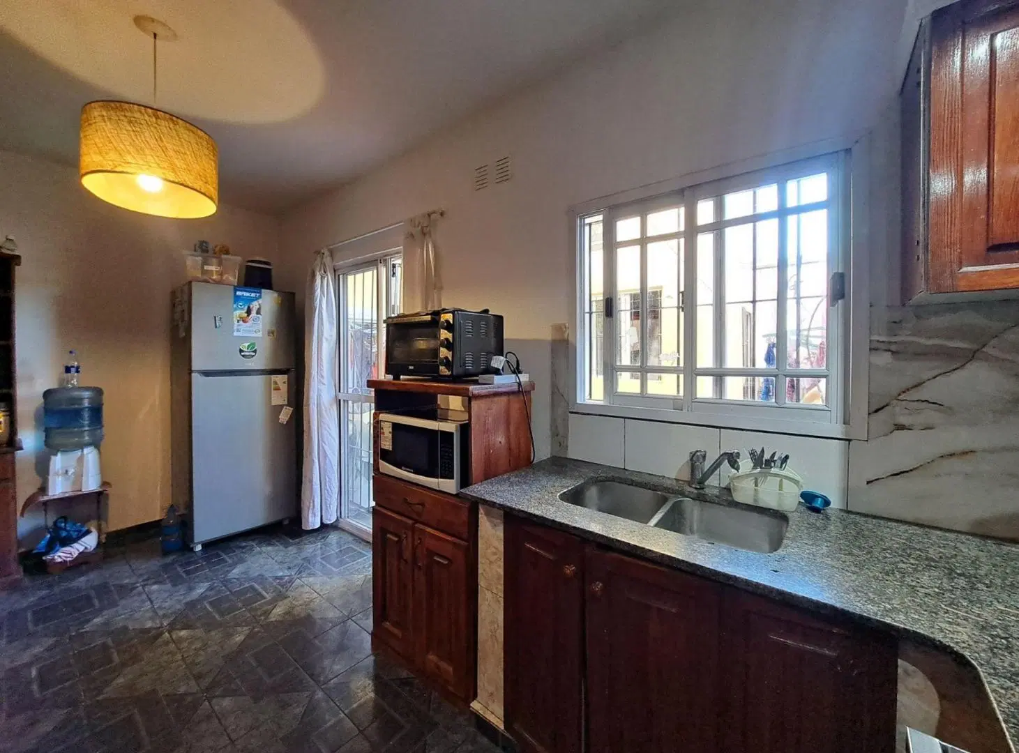 DUPLEX EN VENTA EN MORENO 4