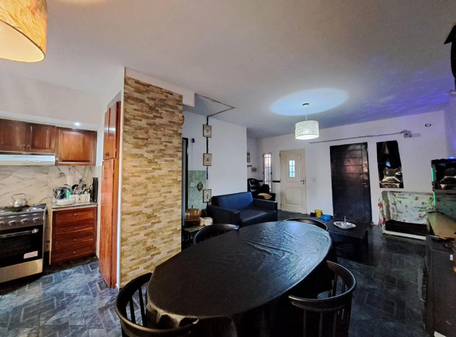 DUPLEX EN VENTA EN MORENO 5