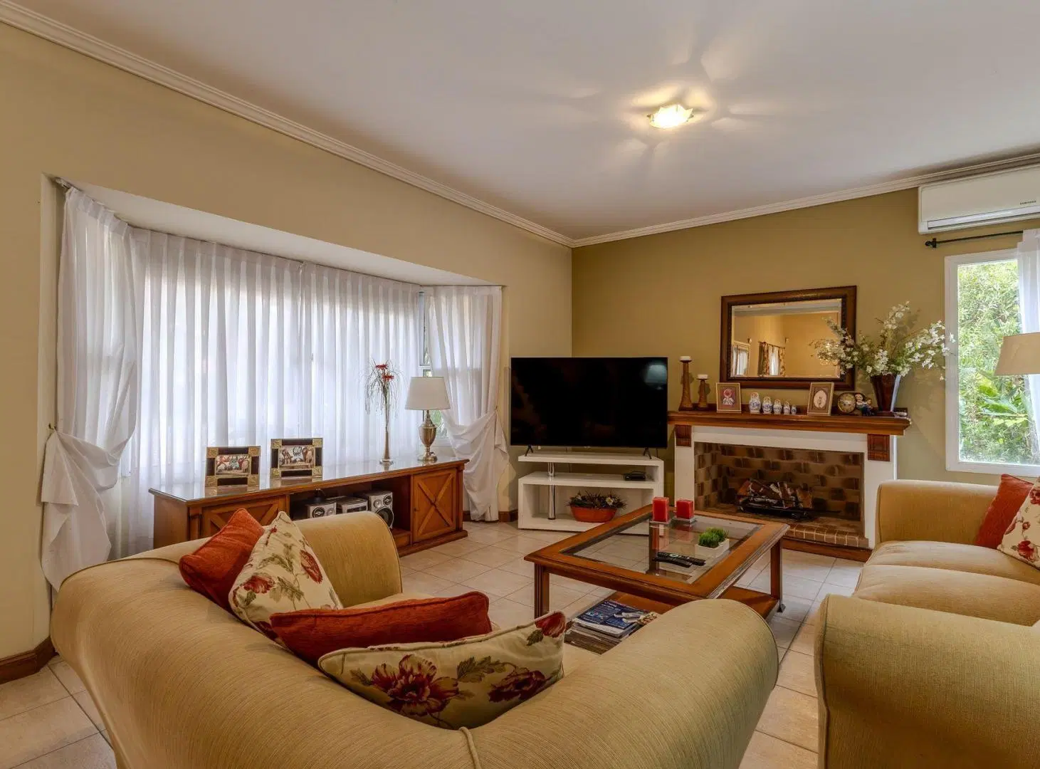 CASA VENTA 5 AMBIENTES LA DELFINA PILAR 4