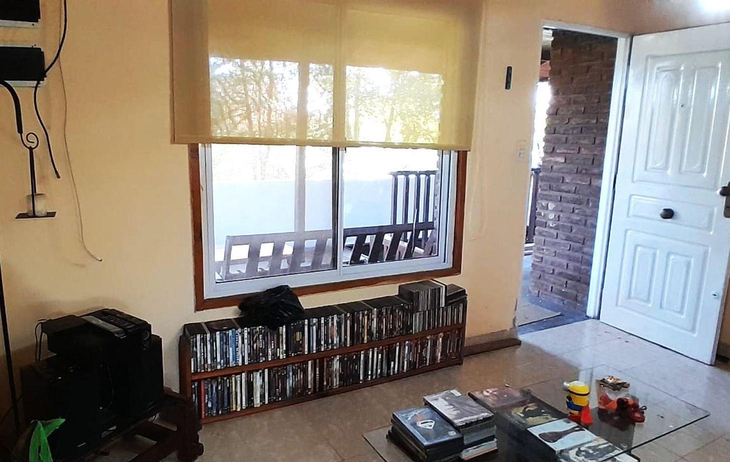 Foto de CASA 4 AMB. SE VENDE EN DELTA TIGRE 1ra SECCIÓN, imagen 2