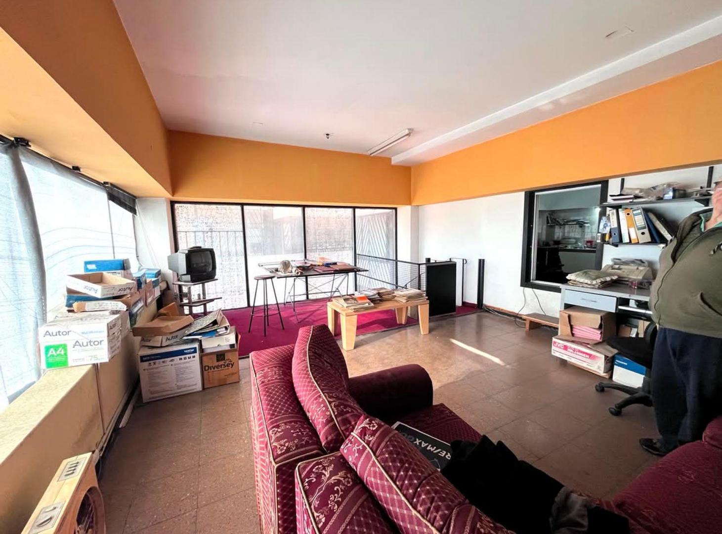 Foto de Alquiler Local / Oficina en Galería Ciudad Jardín, imagen 2