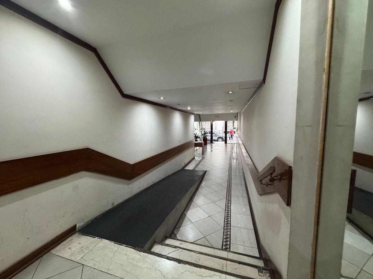Foto de VENTA MONOAMBIENTE AMOBLADO EN RECOLETA C/BALCON, imagen 4