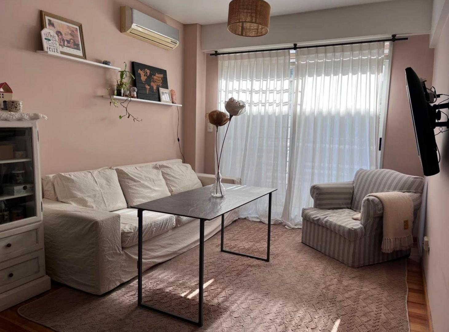 Foto de Venta Depto 2 Amb Balcón Pileta Villa del Parque, imagen 2