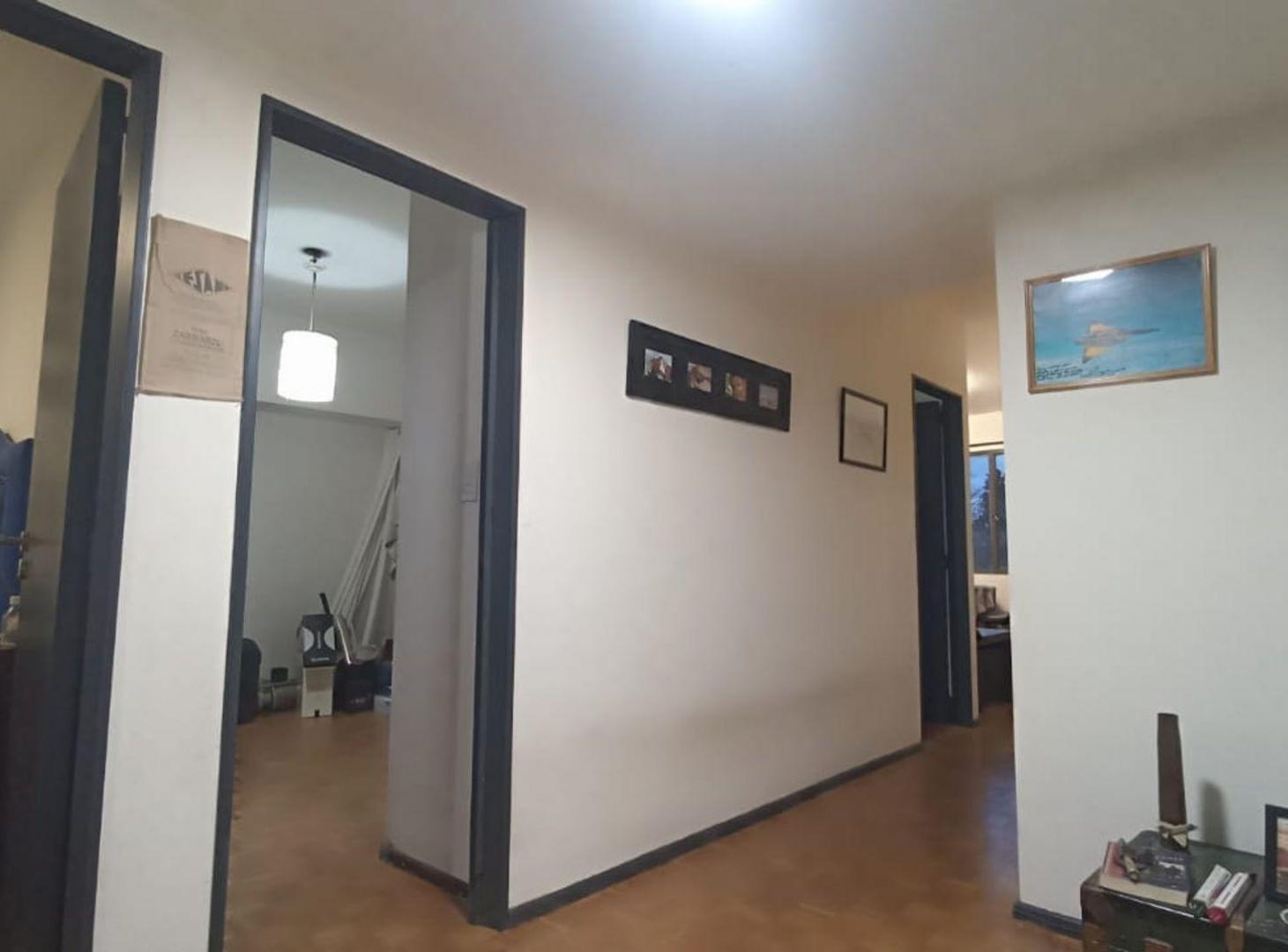 Foto de DEPTO APTO/PROF. 3 AMB VENTA FLORIDA CON COCHERA, imagen 4