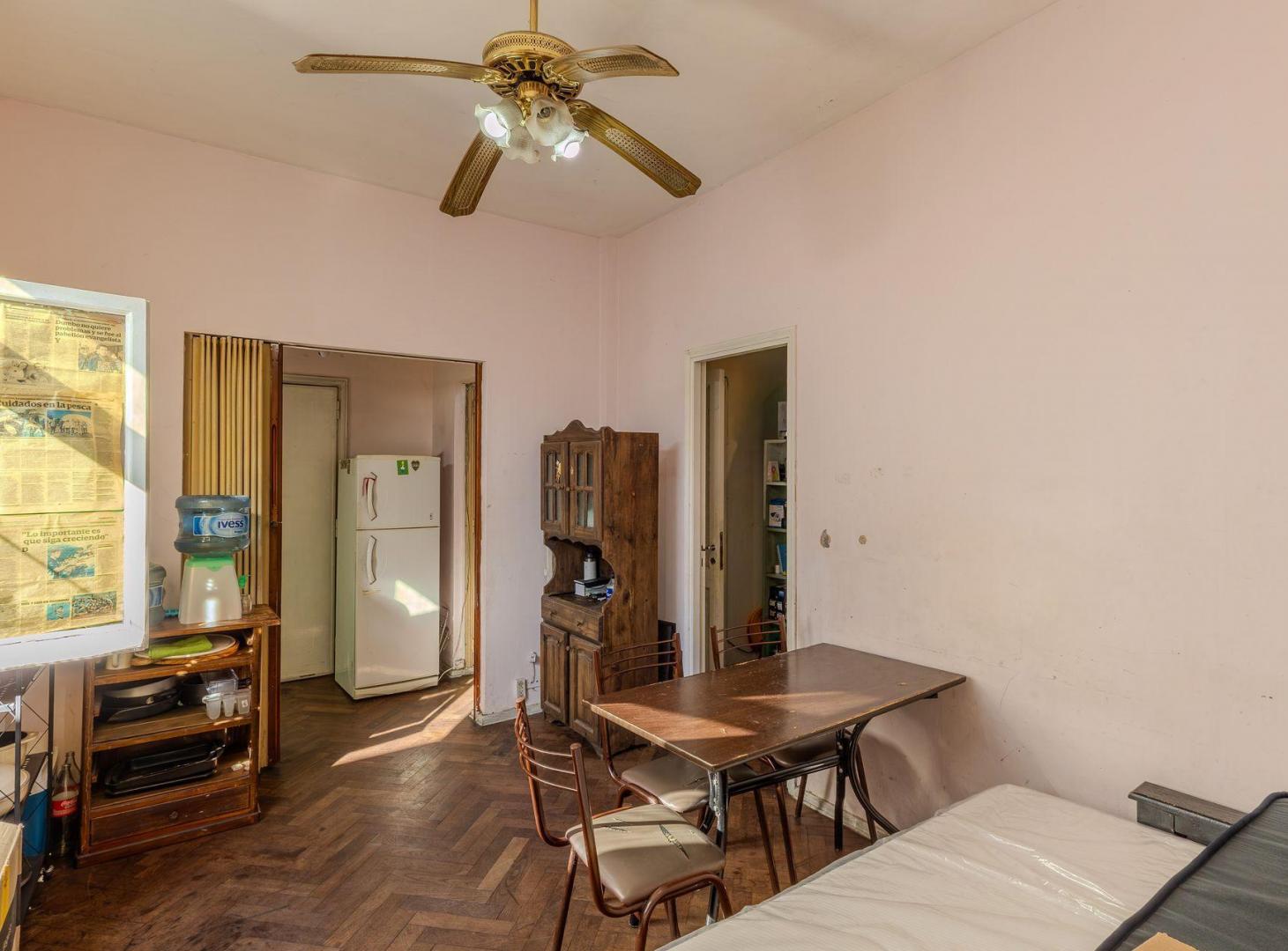 Foto de VENTA AMPLIO 2 AMB, a metros UADE, Gran potencial, imagen 5