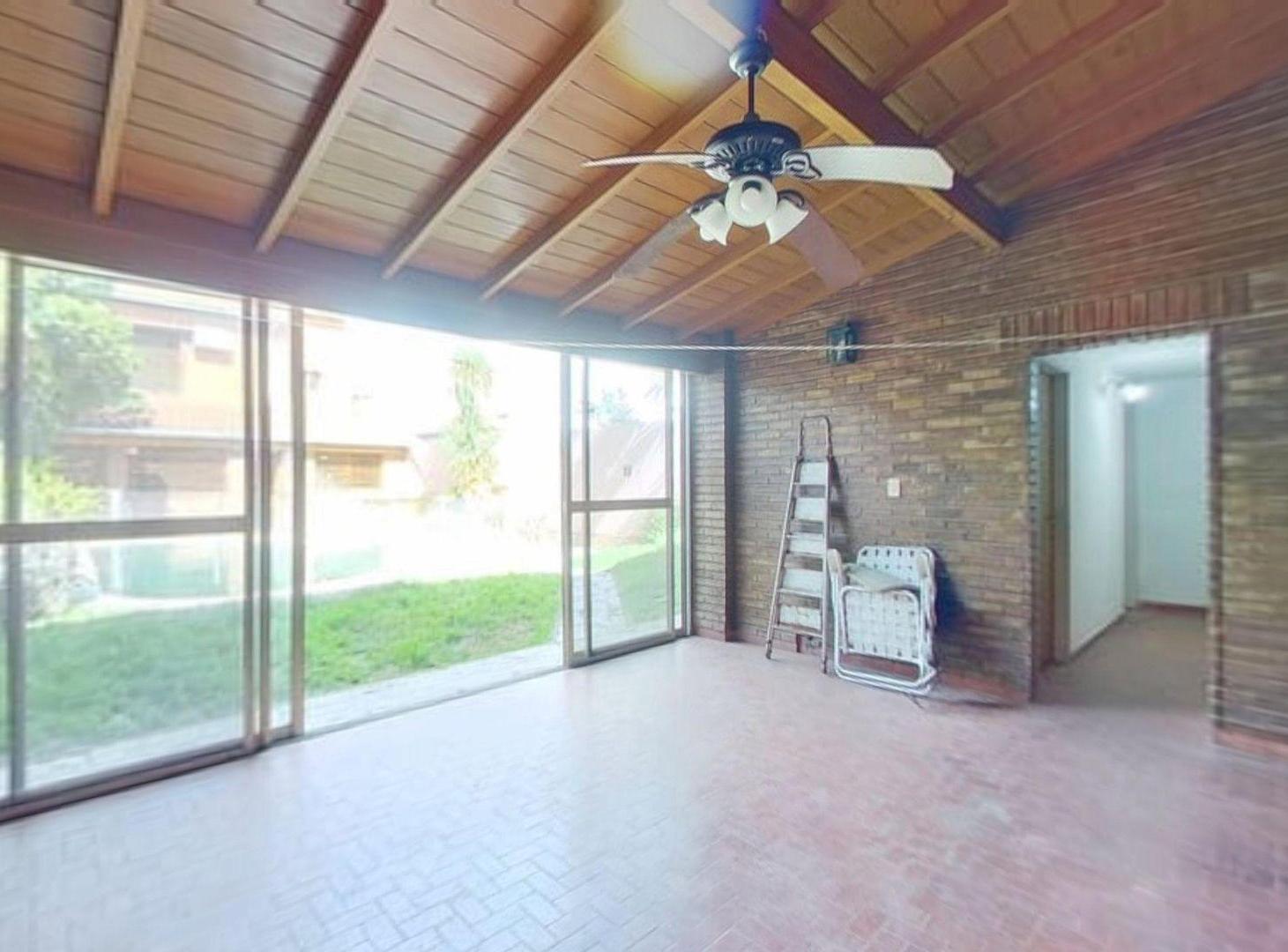 Foto de VENTA CASA 4 AMB MARTINEZ PILETA QUINCHO, imagen 5