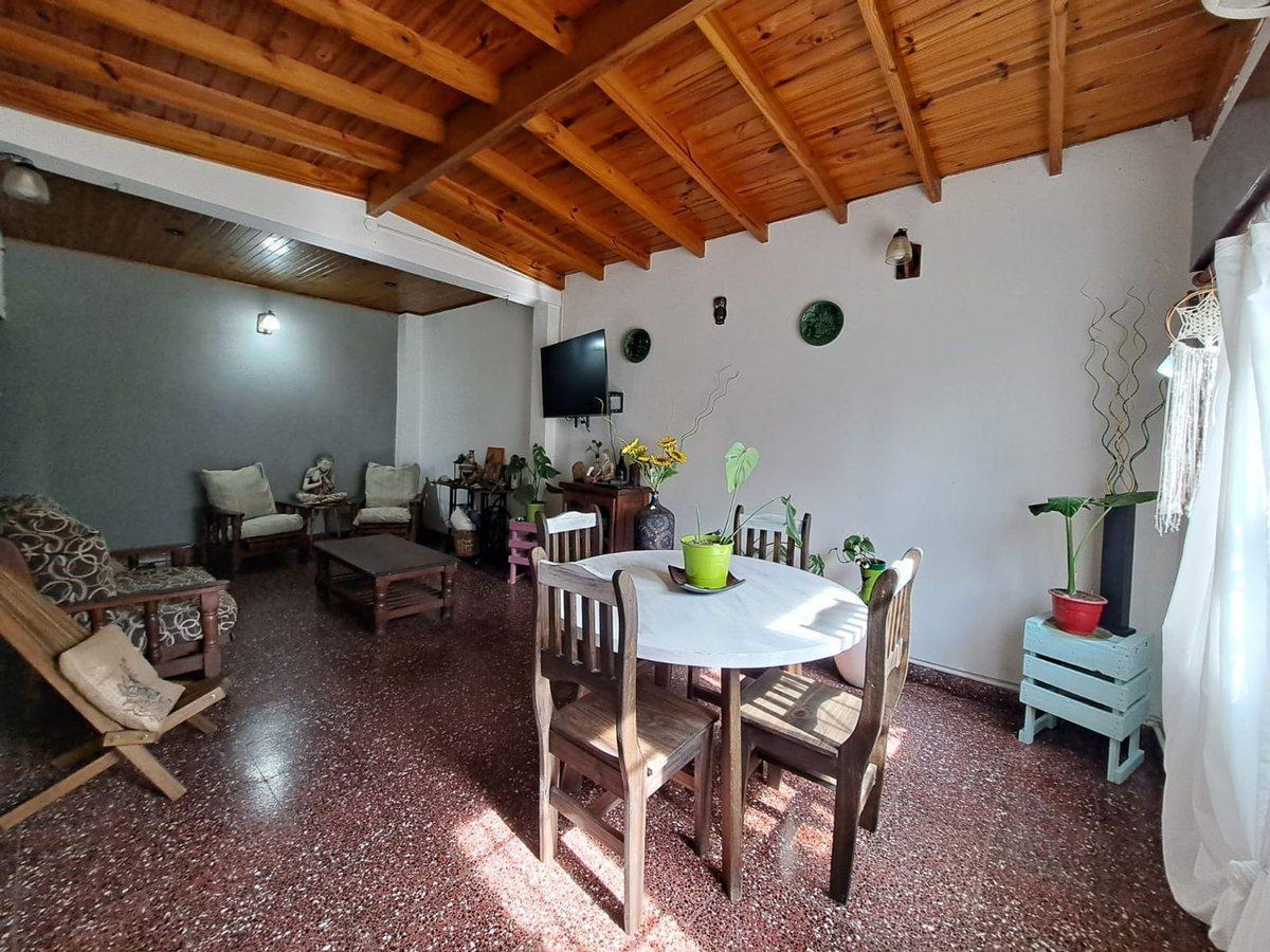 Foto de CASA EN VENTA EN MORENO Excelente ubicacion, imagen 3
