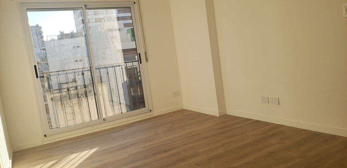 Foto de VENTA DEPARTAMENTO 3 AMBIENTES A ESTRENAR LUMINOSO, imagen 4
