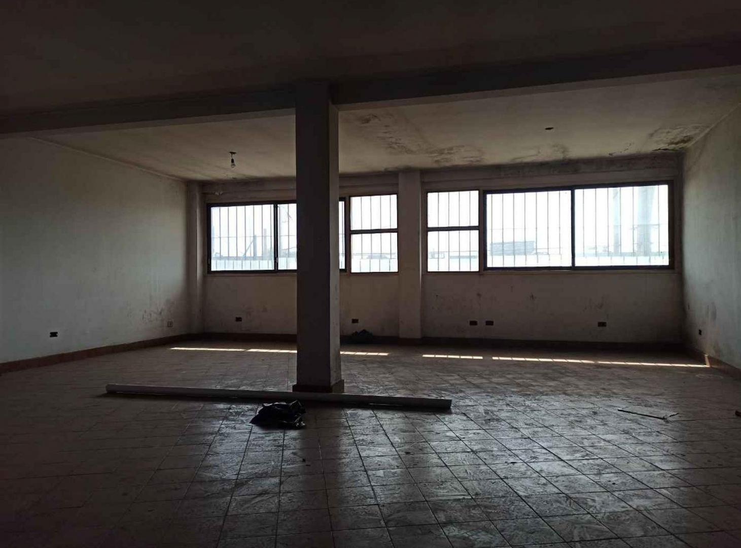 Foto de Oficina en Alquiler en Don Torcuato con balcón, imagen 2