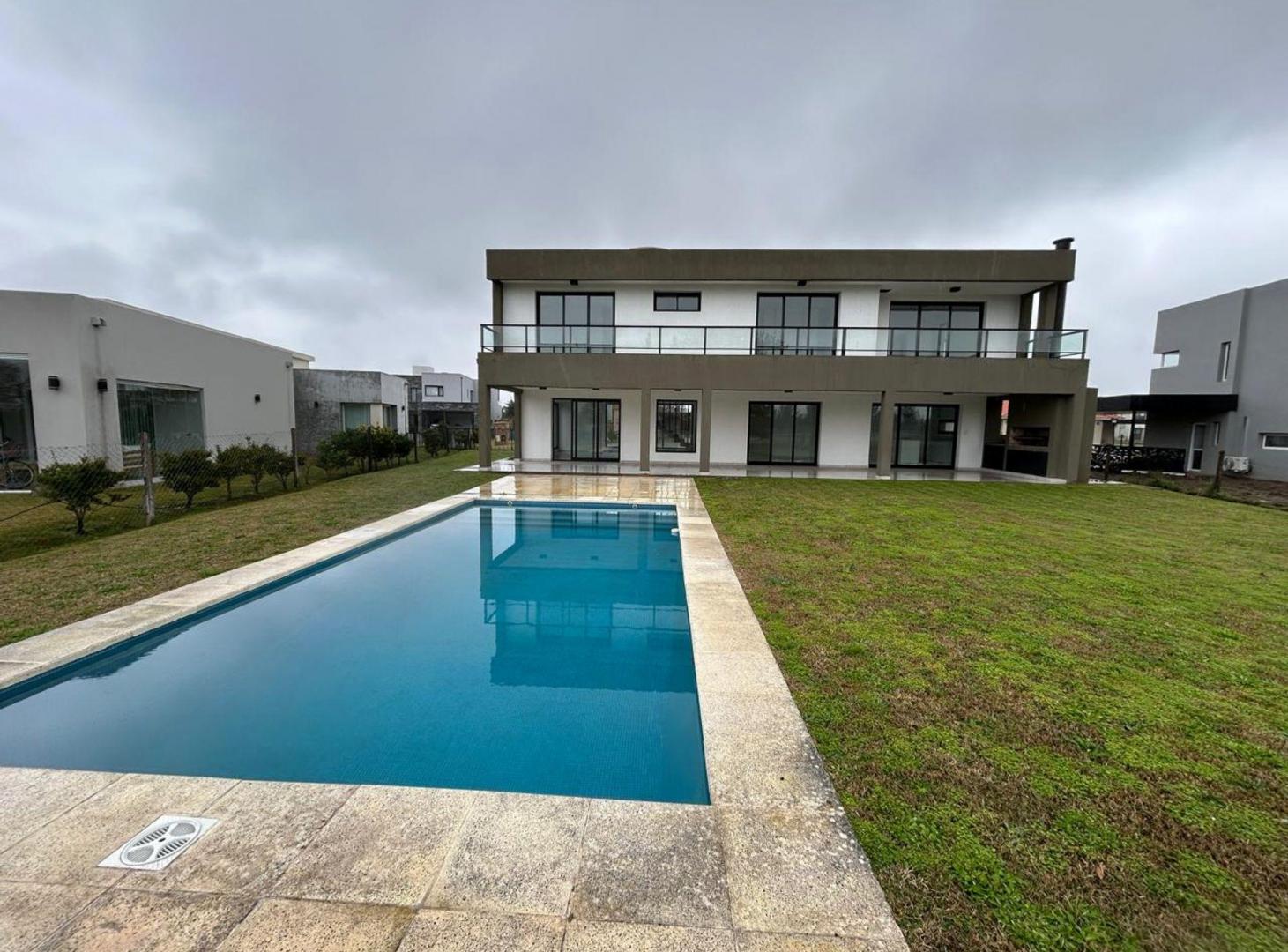 Foto de VENTA CASA AL GOLF HARAS SANTA MARÍA ESCOBAR, imagen 1