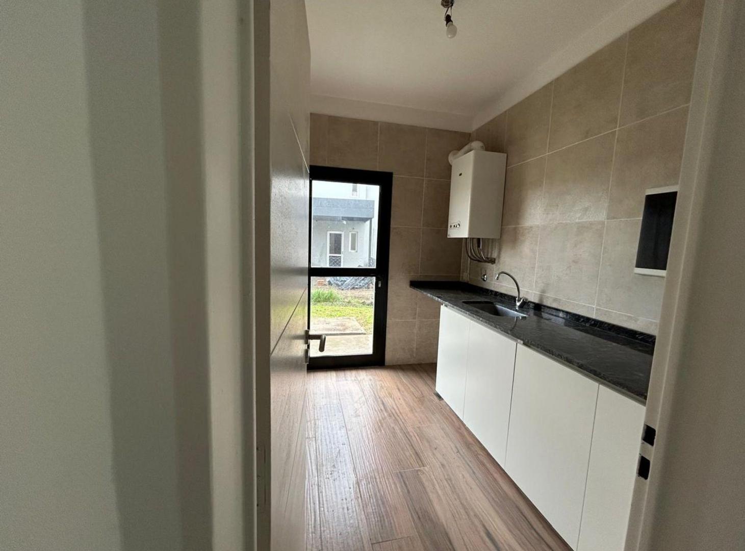 Foto de VENTA CASA AL GOLF HARAS SANTA MARÍA ESCOBAR, imagen 4