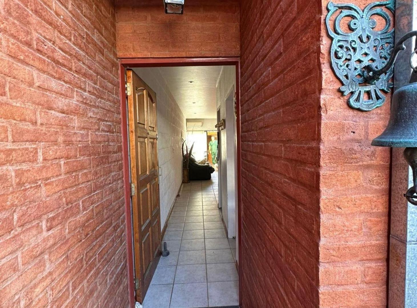 Foto de Tríplex, 2 cocheras, patio, Villa Ballester, imagen 1