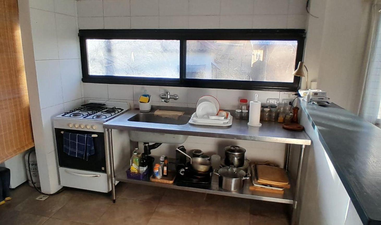 Foto de CASA DE 4 AMB. SE VENDE EN DELTA TIGRE CON PILETA, imagen 3
