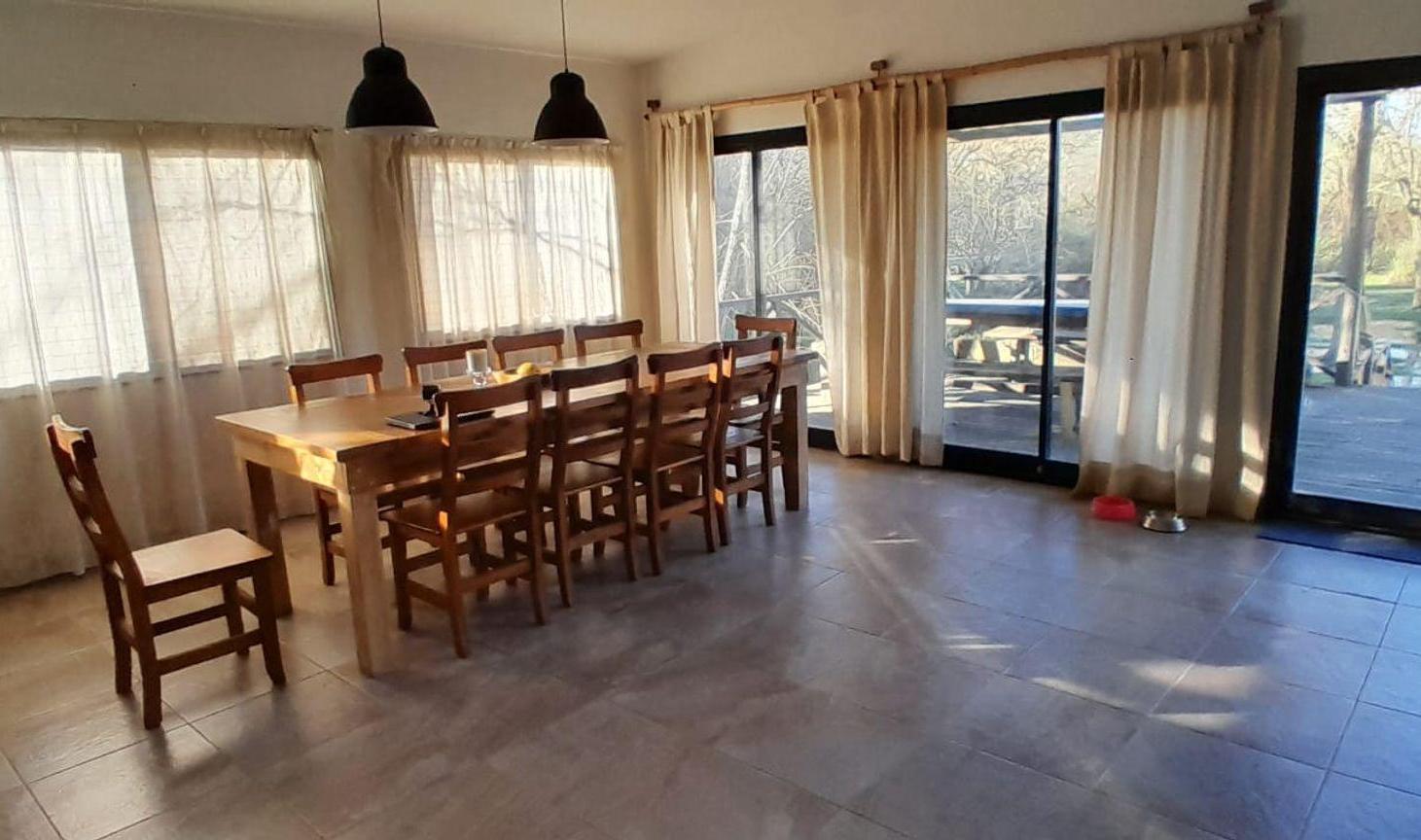 Foto de CASA DE 4 AMB. SE VENDE EN DELTA TIGRE CON PILETA, imagen 5