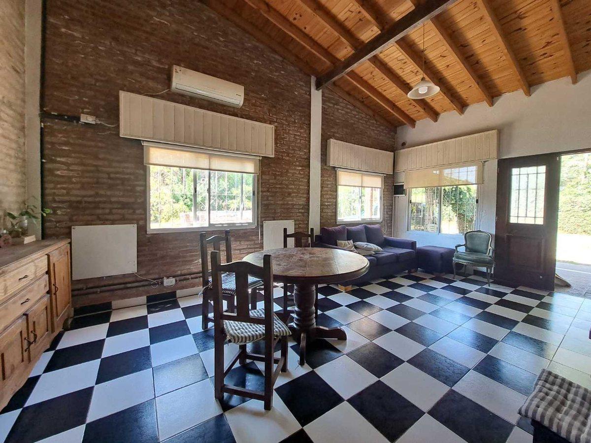 Foto de CASA EN VENTA EN PASO DEL REY-AMPLIO PARQUE, imagen 3