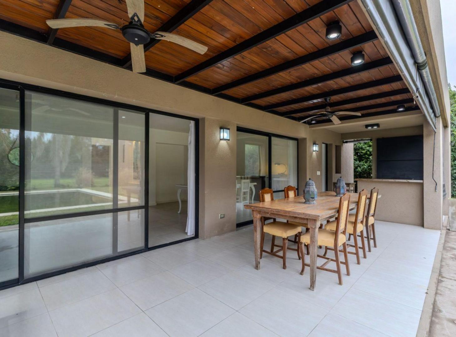 Foto de VENTA CASA ESTANCIAS DEL PILAR, imagen 5