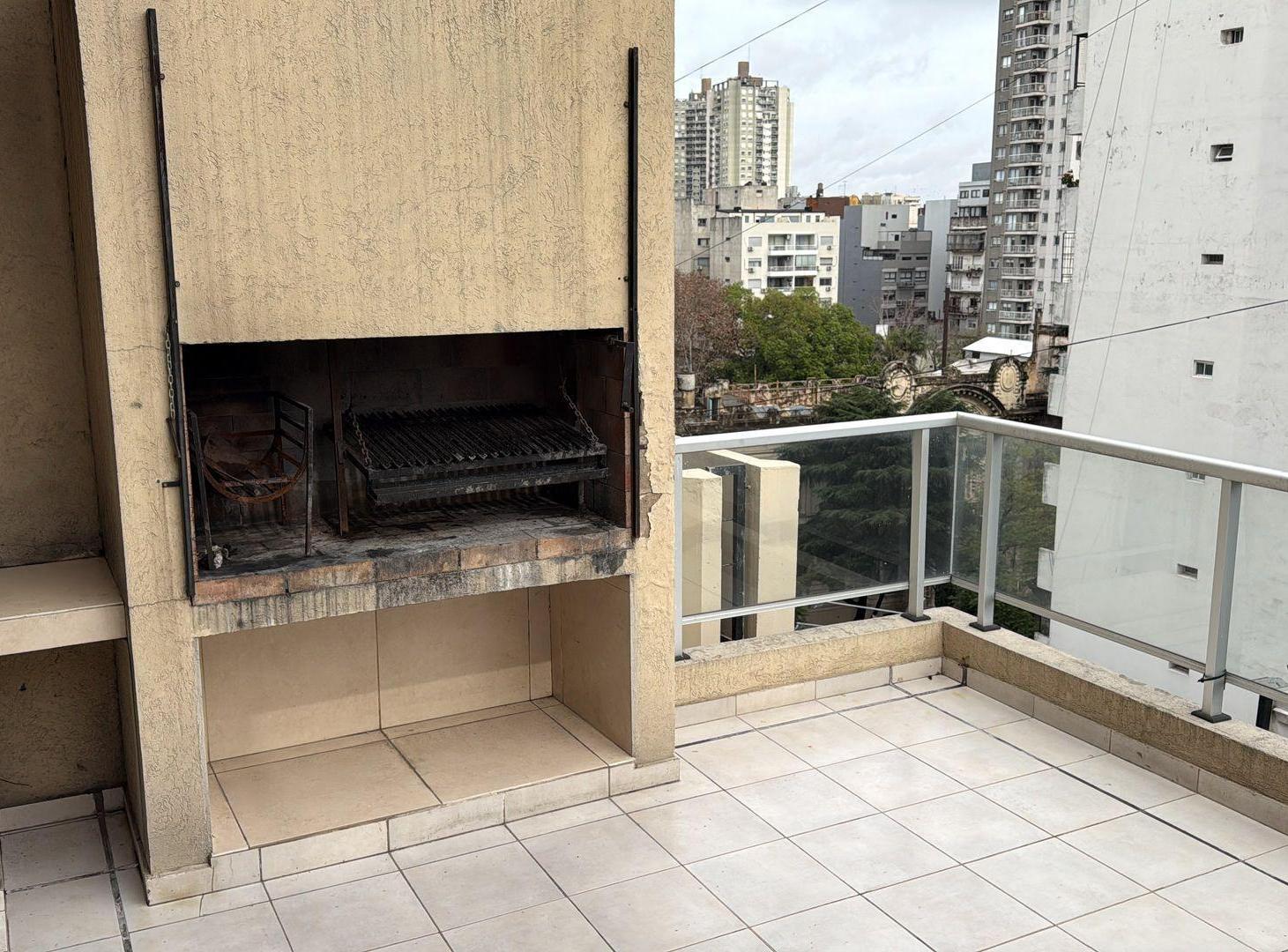 Foto de Alquiler Balcón+PARRILLA-Excelente Estado, imagen 1