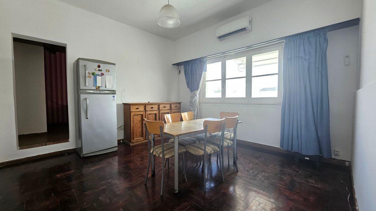 Foto de VENTA DEPARTAMENTO 3 AMBIENTES CENTRO CASTELAR, imagen 1
